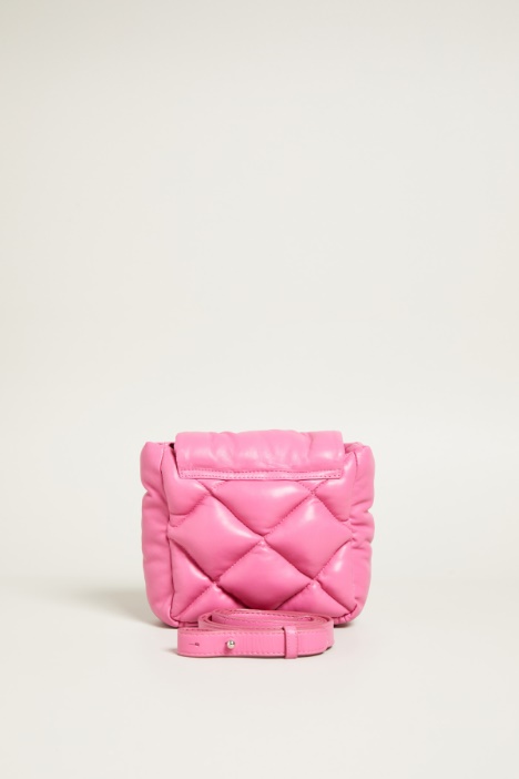 Tracolla imbottita e trapuntata