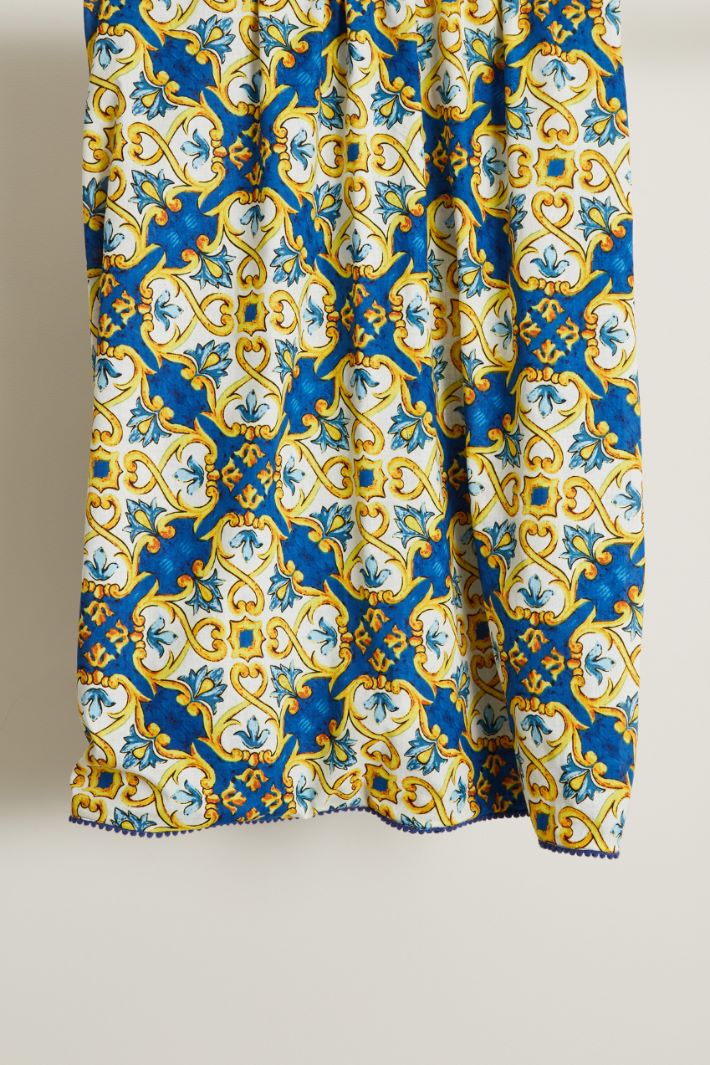 Beach towel with pom poms Intrend - 2