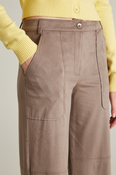 Pantaloni dritti in jersey dal finish vellutato