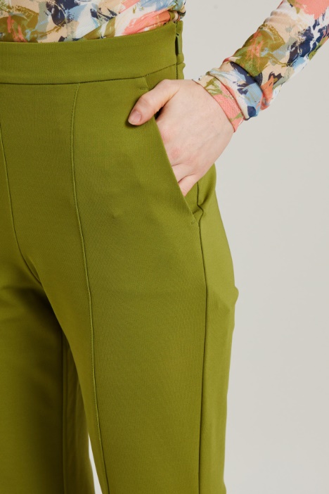 Pantaloni flare in jersey crépe