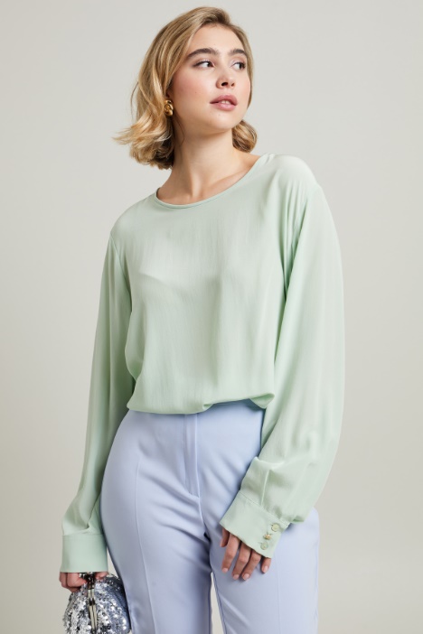 Blusa de crepé de China Intrend