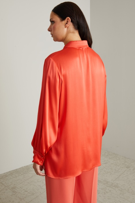 Camicia in raso di misto seta