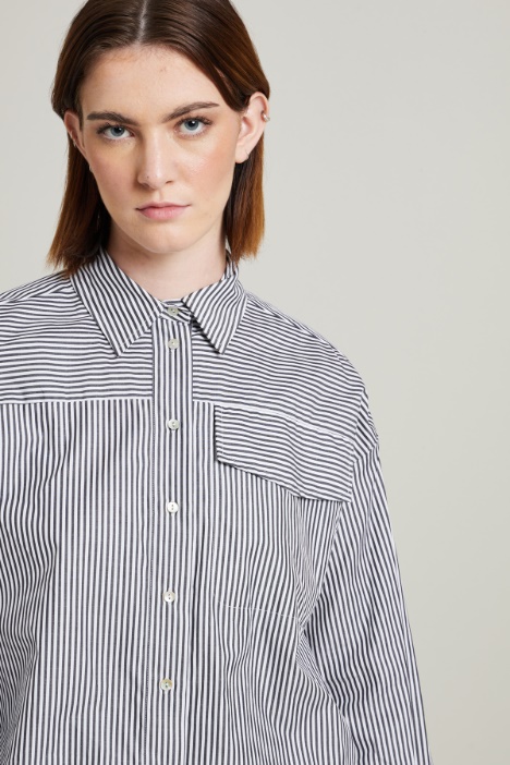 Camicia over in popeline a righe