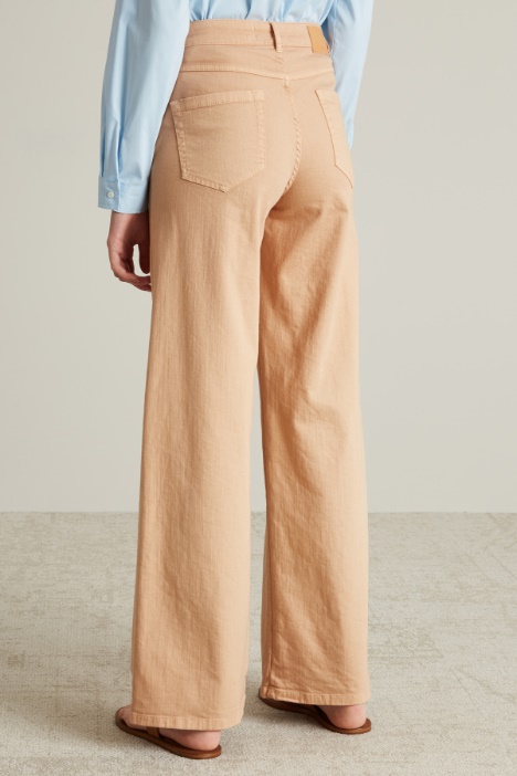 Pantaloni morbidi cinque tasche