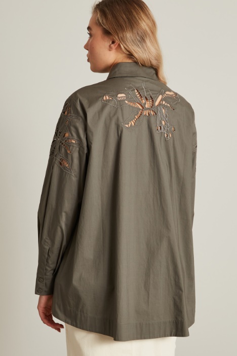 Camicia con ricami