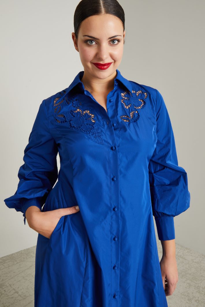 Embroidered shirt dress Intrend - 4