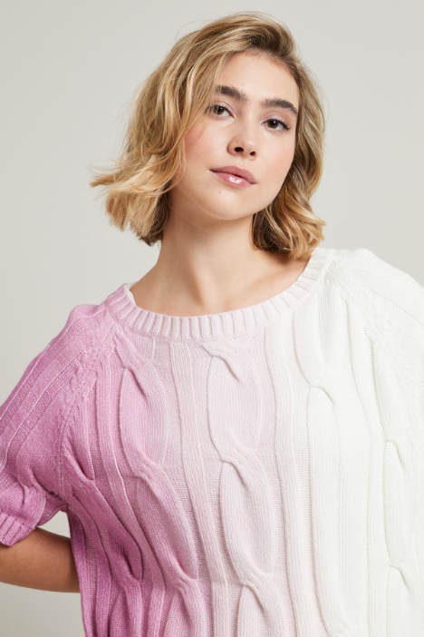 Maglia in cotone con trecce