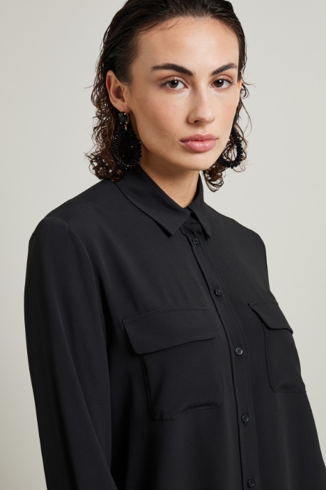 Blusa in crépe di misto seta