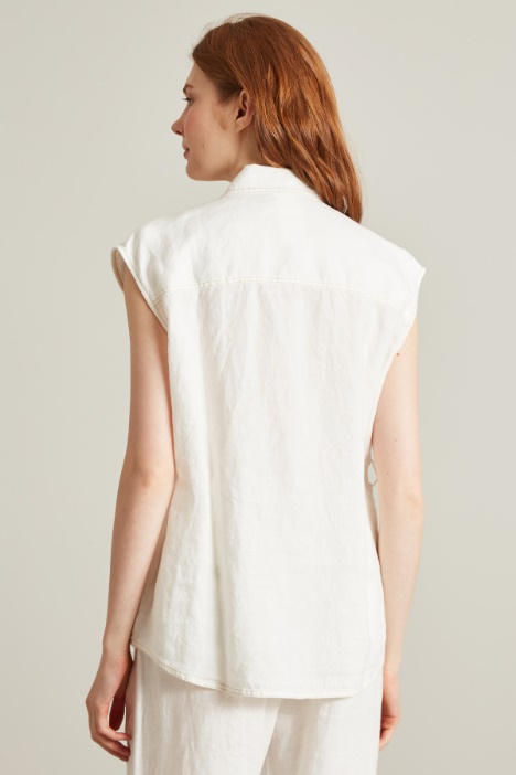 Camicia in lino con cintura