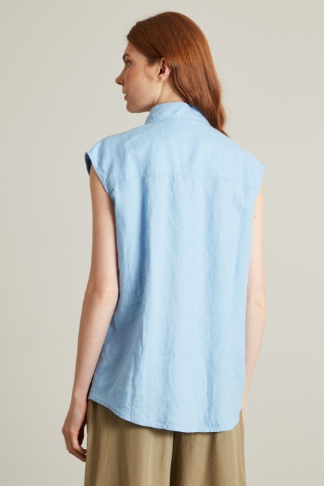 Camicia in lino con cintura