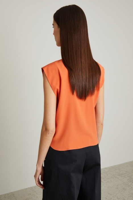 Top in crépe con nodo