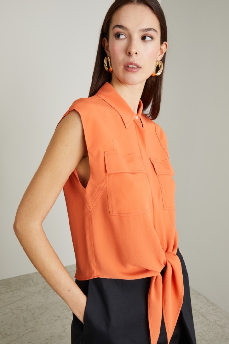 Top in crépe con nodo