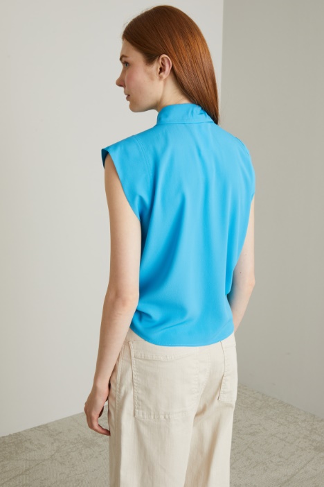 Top in crépe con nodo