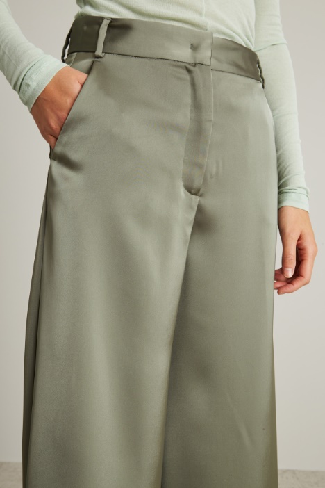 Pantaloni a palazzo in raso