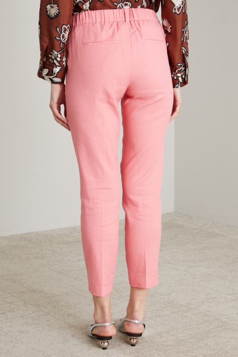 Pantaloni a sigaretta in lino