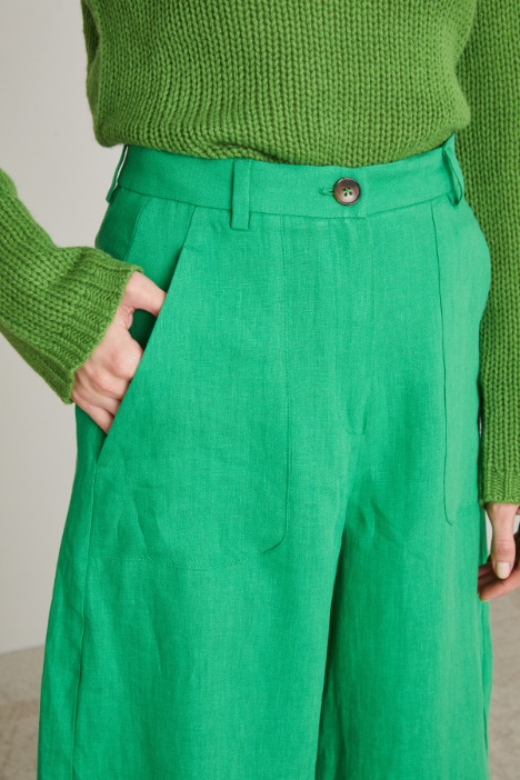 Pantaloni cropped in lino