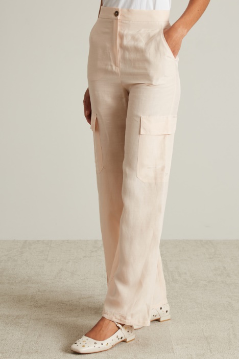 Pantaloni cargo in lino