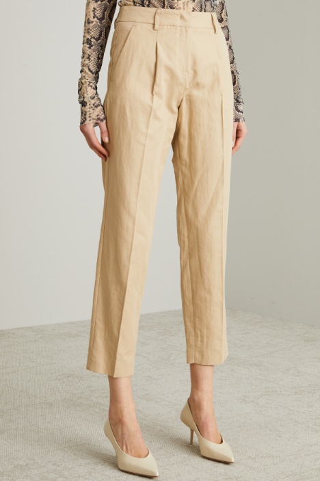 Pantaloni in misto lino