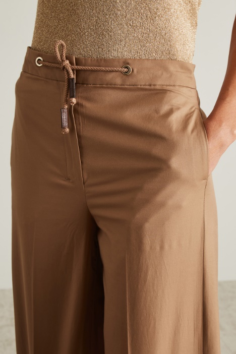Pantaloni con coulisse