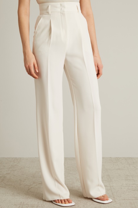 Pantaloni a vita alta