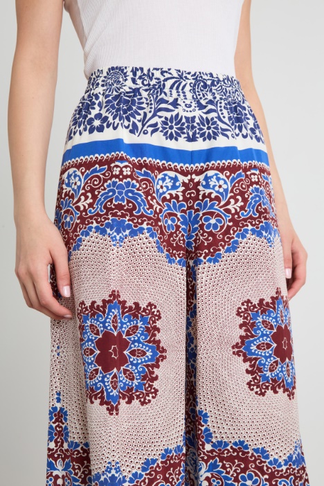 Pantalones de popelina estampados