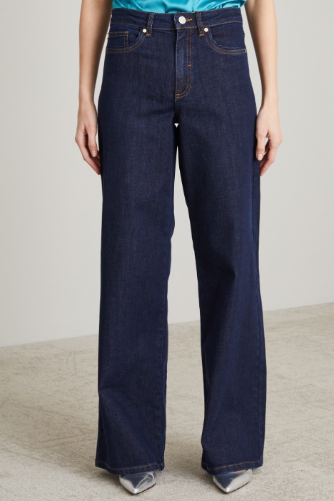 Jeans ampi in denim