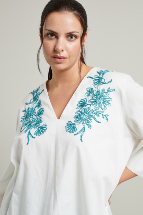 Casacca in con ricami