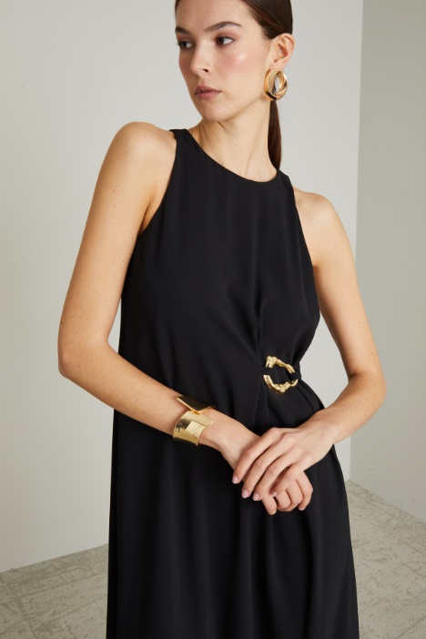 Abito con motivo a gioiello