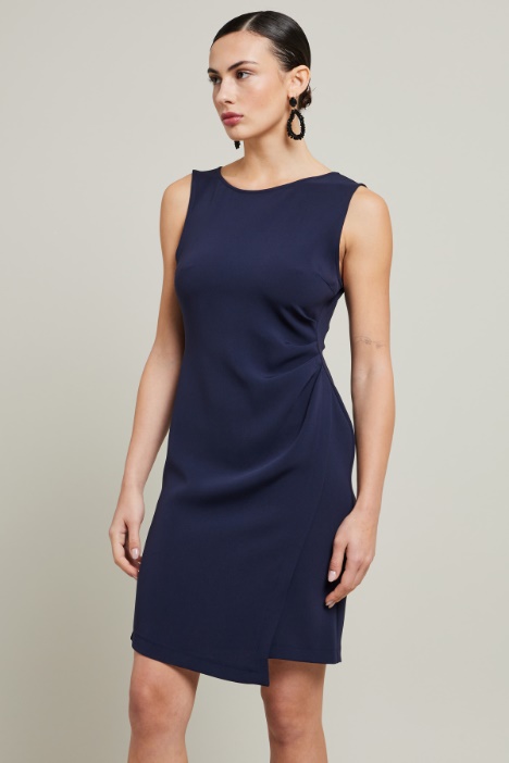 Abito in cady arricciato