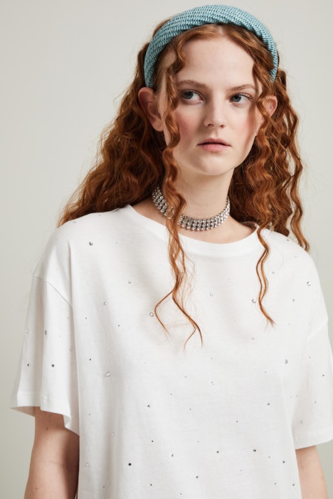 T-shirt con strass