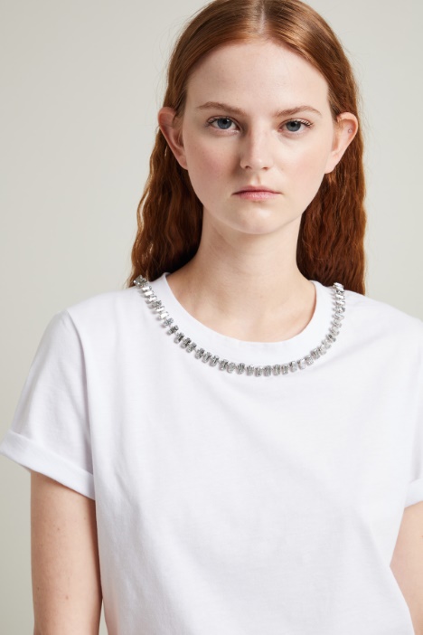 T-shirt con strass