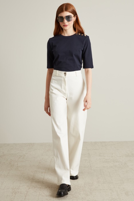 Buttoned T-shirt Intrend