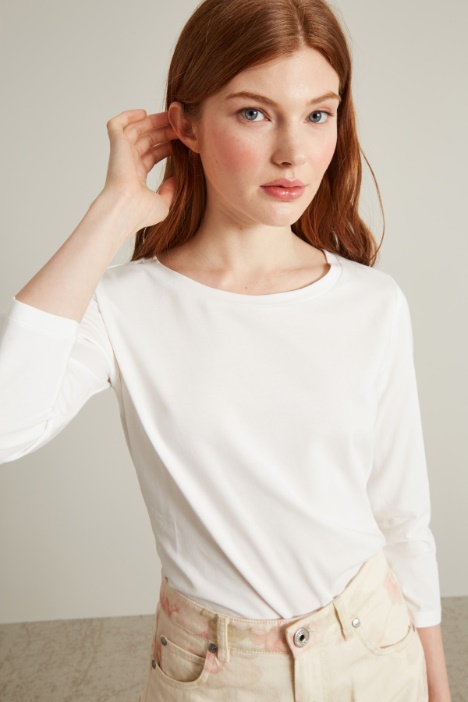 T-shirt con maniche a tre quarti