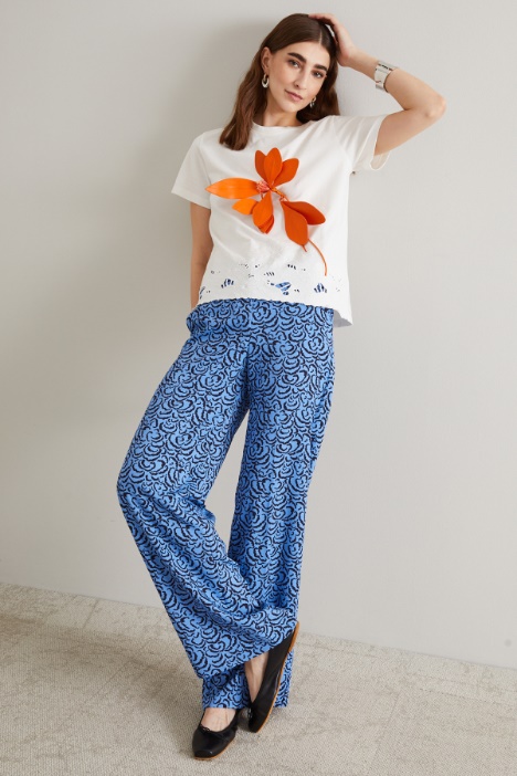 Tshirt con ricamo Intrend