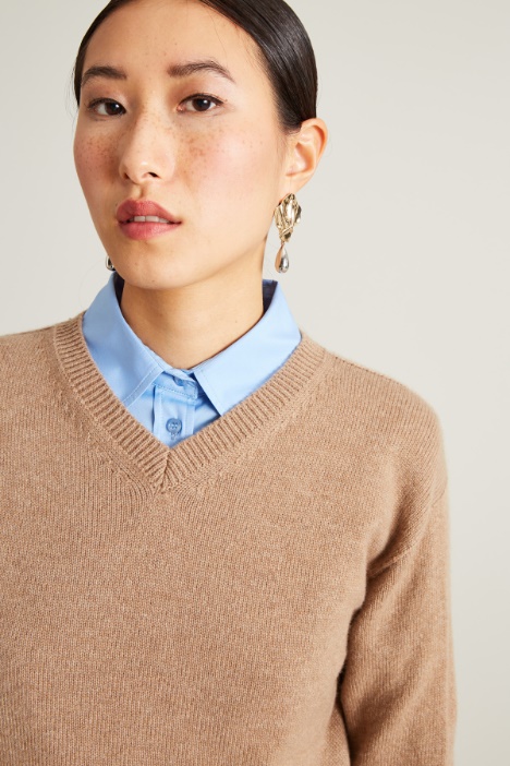 Maglia con scollo a V