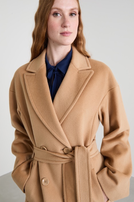 Cappotto in drap con cintura