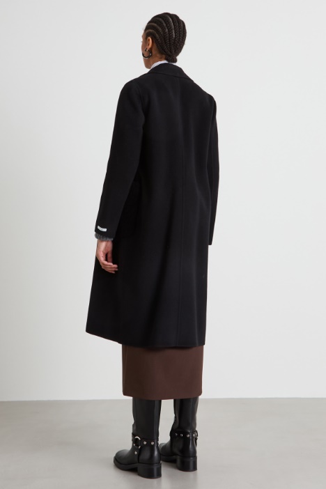 Abrigo con detalles de peluche