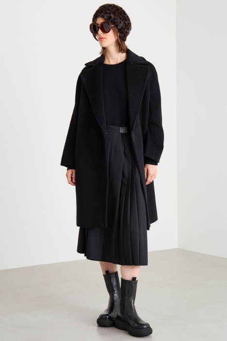 Double-breasted coat with maxi lapels Intrend