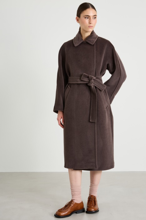 Cappotto con cintura