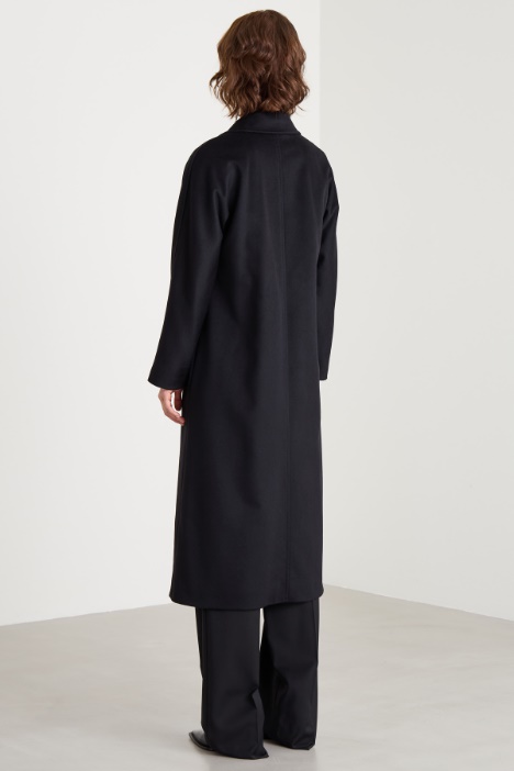 Abrigo con cinturón