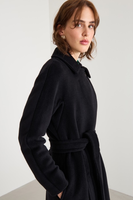 Cappotto con cintura