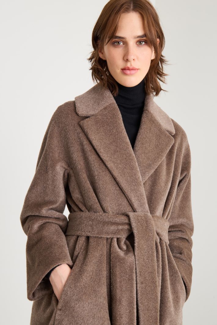 Double-breasted beaver coat Intrend - 3