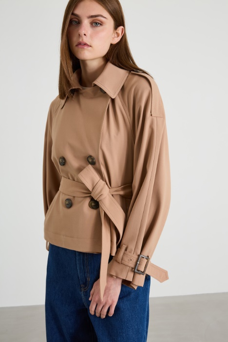 Trench corto in gabardina