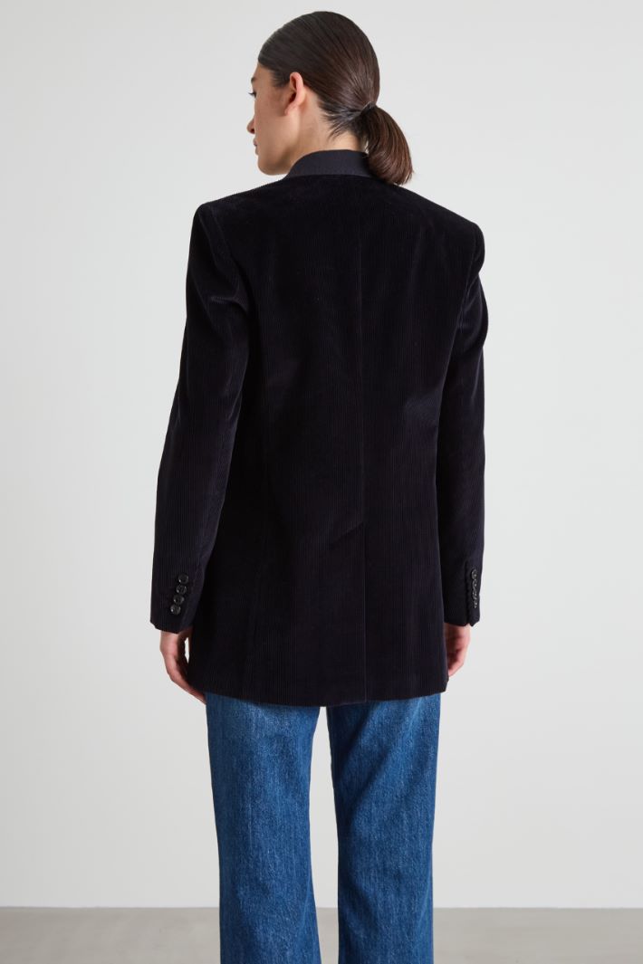 Blazer in camel and velvet Intrend - 2