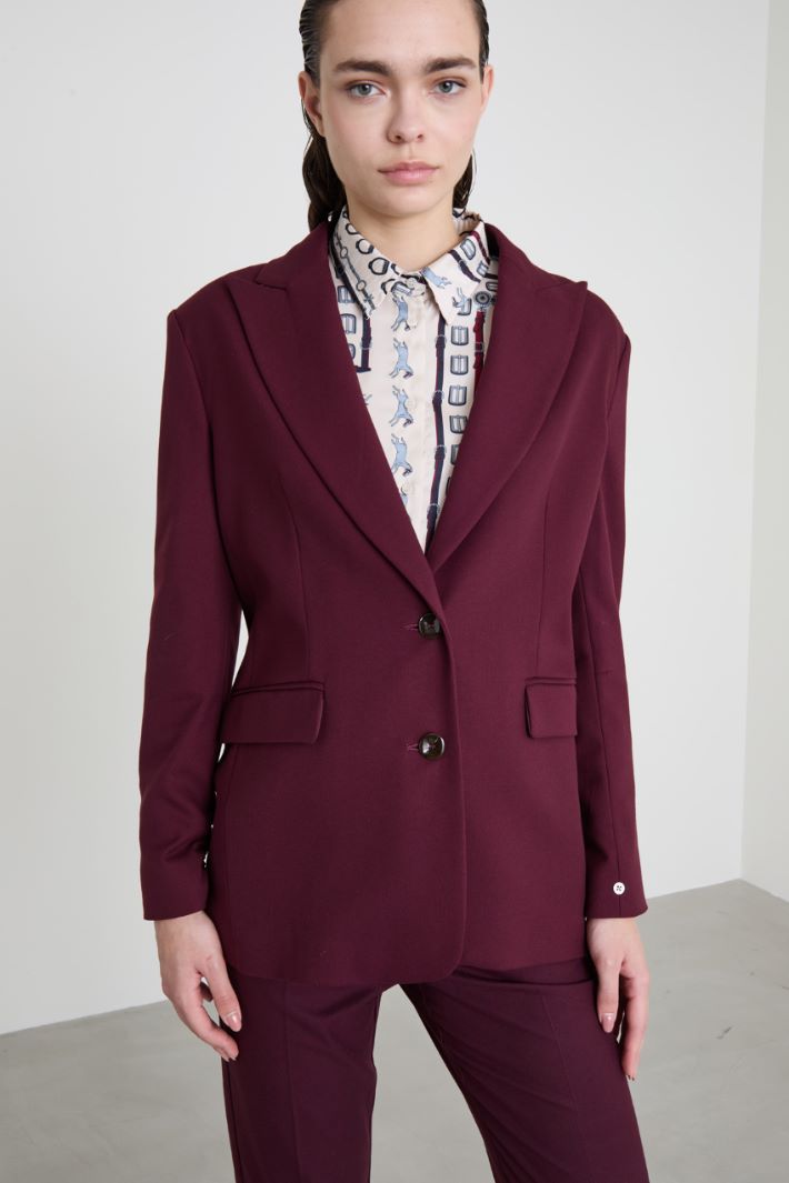 Loose viscose blazer Intrend