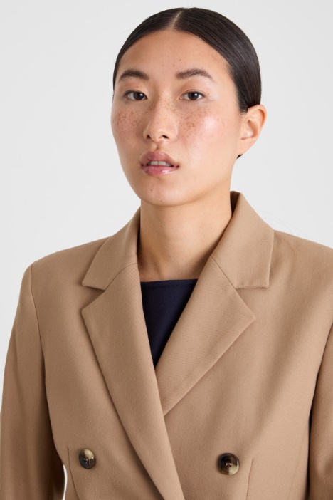 Blazer cruzado entallado