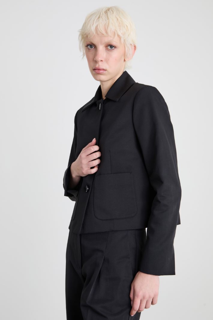 Giacca boxy in faille Intrend
