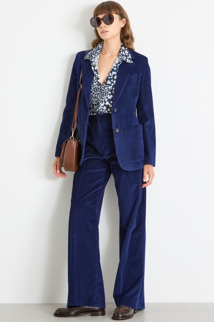 Velvet blazer Intrend