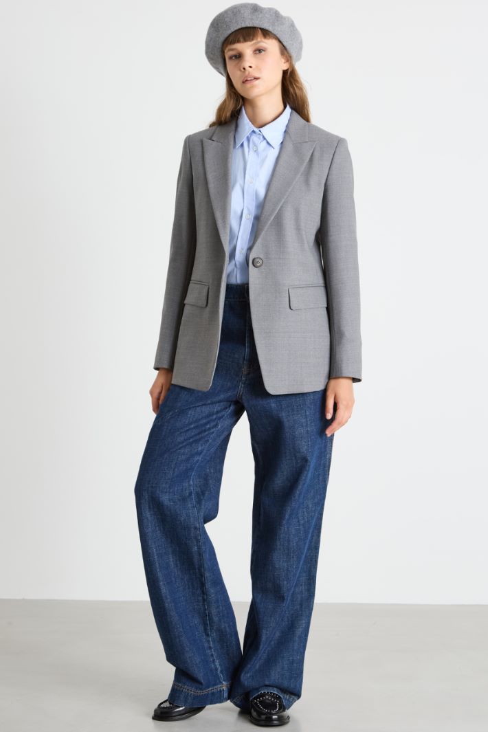 Single-button blazer Intrend