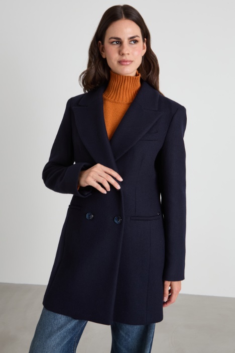 Abrigo entallado de lana